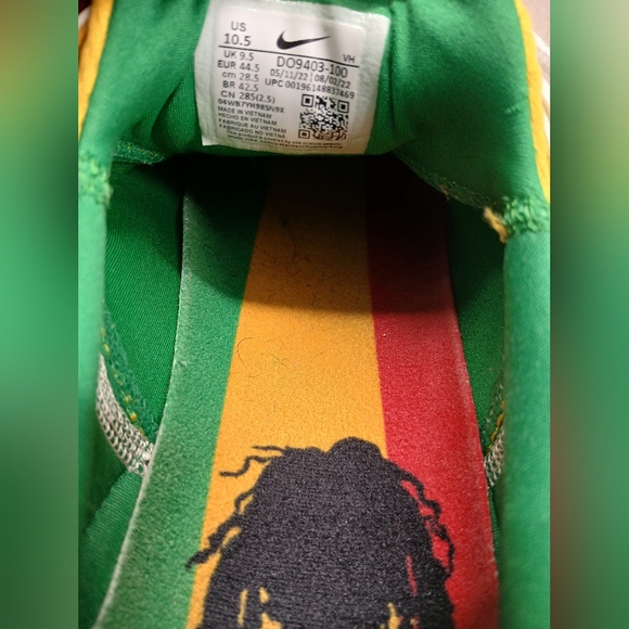 Nike SB Zoom Nyjah 3 White and Yellow Sneakers - Picture 15 of 16